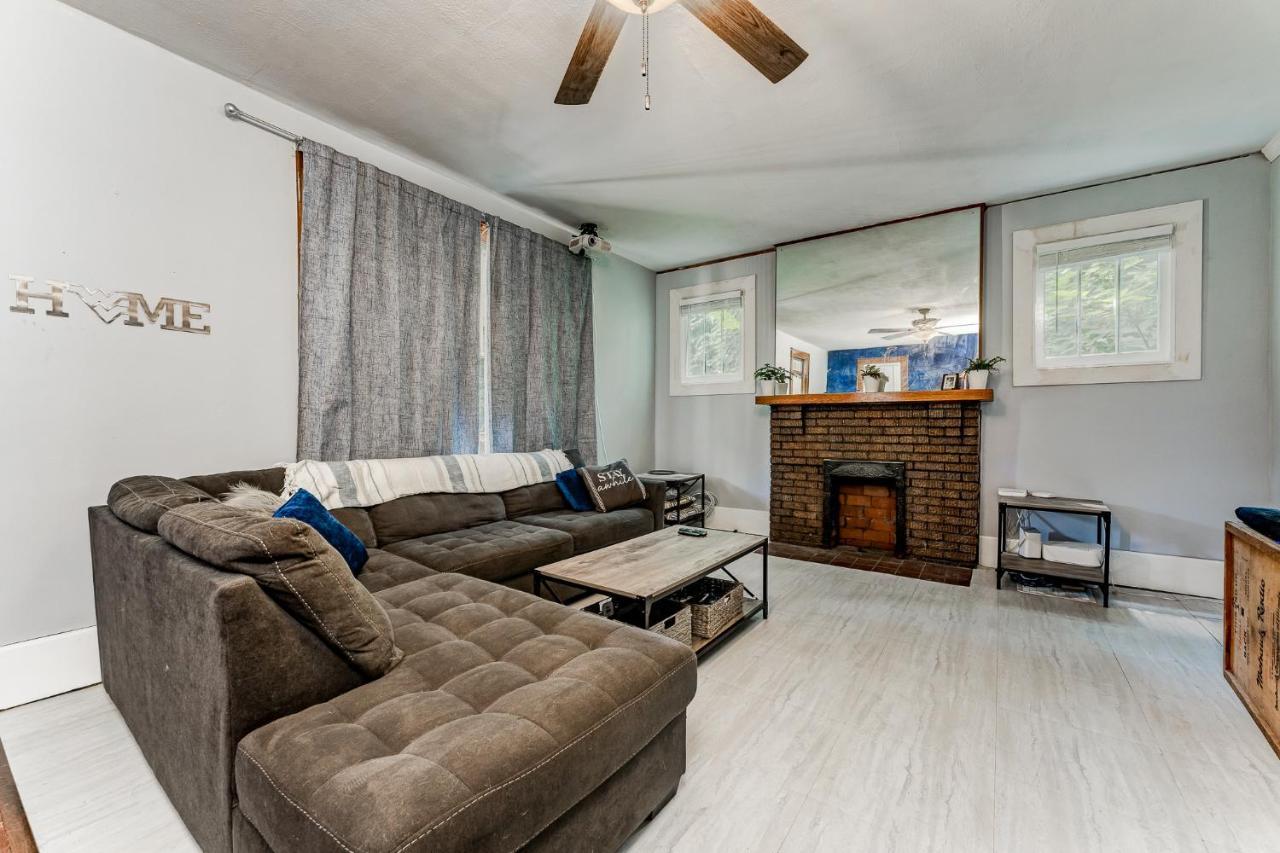 Awesome House, 5 Minutes To Dt, 2 Miles To Stadium And Ruby Memorial! Morgantown Esterno foto